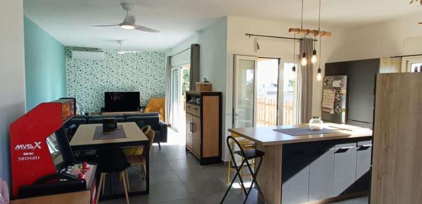 Vente d’une magnifique villa sur un vaste terrain piscinable de 700m2 à Beaulieu