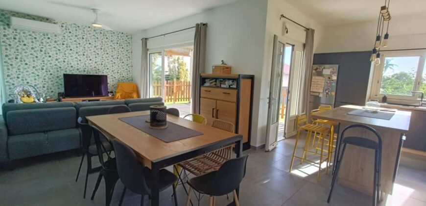 Vente d’une magnifique villa sur un vaste terrain piscinable de 700m2 à Beaulieu
