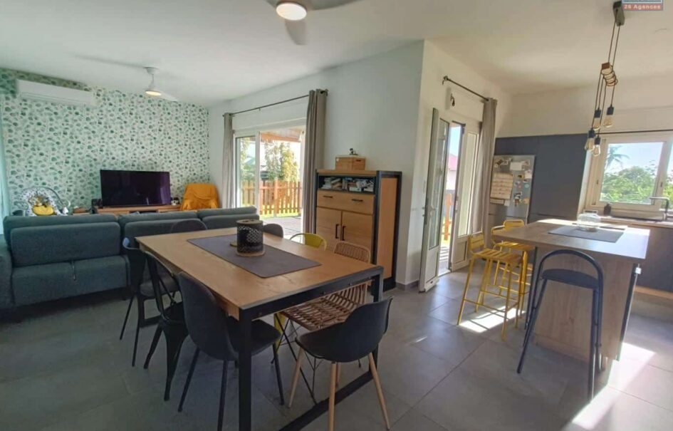 Vente d’une magnifique villa sur un vaste terrain piscinable de 700m2 à Beaulieu