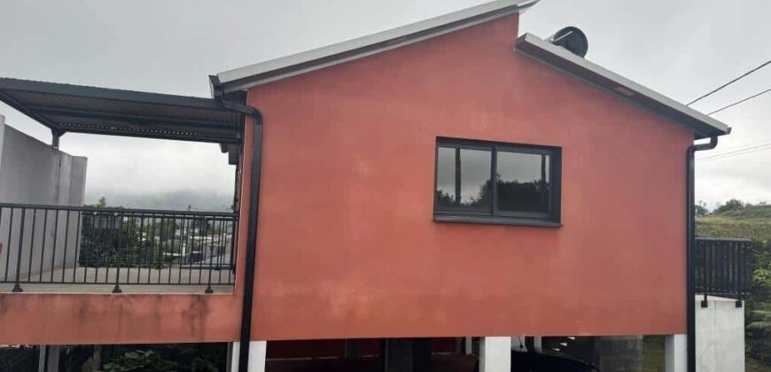 A louer une charmante villa T3 située dans un quartier calme à Pont d’Yves au Tampon