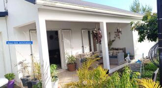A louer une villa T4 de 76.94 m2 habitables située dans le quartier paisible de La Plaine des Grègues