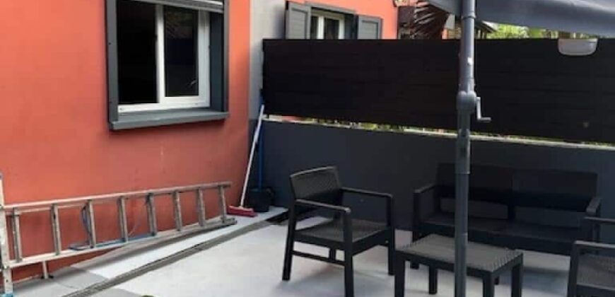 A louer une charmante villa meublée de 55 m2 située à Saint Pierre