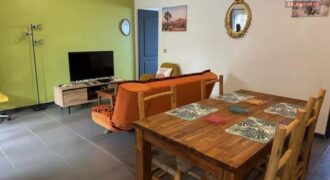 A louer une charmante villa meublée de 55 m2 située à Saint Pierre