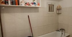 A louer un appartement T3 de 64.60m2 situé dans une petite résidence à Saint Benoit