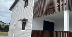 A louer un bel appartement neuf de 71.85 m2 située à l’entrée de La Rivière Saint Louis proche de toutes les commodités