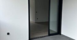 A louer un bel appartement neuf de 71.85 m2 située à l’entrée de La Rivière Saint Louis proche de toutes les commodités