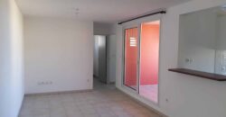A louer un appartement T2 de 45.65 m2 avec vue mer situé dans une résidence sécurisée à Bas Jean Petit