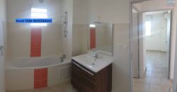 A louer un appartement T2 de 45.65 m2 avec vue mer situé dans une résidence sécurisée à Bas Jean Petit