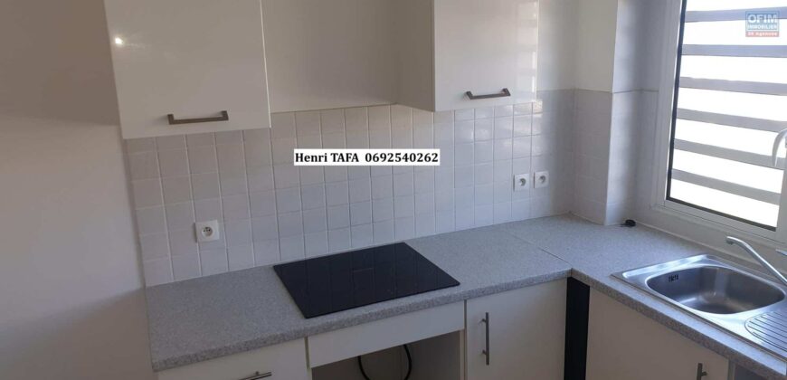 A louer un appartement T2 de 45.65 m2 avec vue mer situé dans une résidence sécurisée à Bas Jean Petit