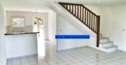 Location d’une villa jumelée de 73.64 m2 située dans un cadre calme proche de toutes commodités à SAINT JOSEPH