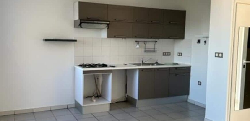A louer un appartement en duplex de 69.34m2 proche de toutes commodités au Tampon