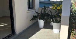 Location d’un local professionnel de 51 m2 situé à Terre Sainte