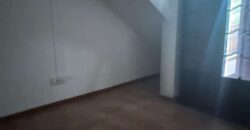 A louer une grande villa F6 pour activité professionnelle à deux pas des commerces à Saint-Louis