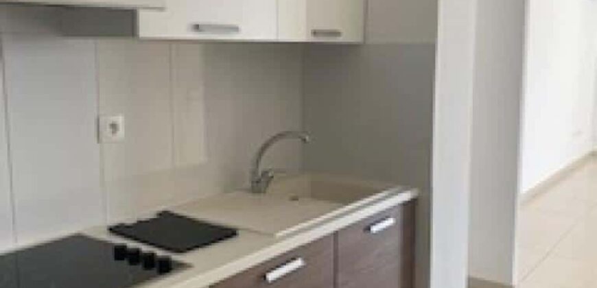A vendre un appartement F1 de 41.86m2  dans la résidence Passerelle à Sainte-Clotilde