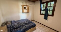 À vendre villa R+1 avec deux logements indépendants et vue panoramique située à l’entrée sud des Avirons