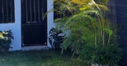À louer une charmante villa T3 de 57 m2 située dans une petite résidence calme proche du centre-ville de Bras Panon