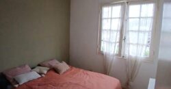 A louer une villa de 90m2 située dans le quartier du Guillaume à Saint-Paul.