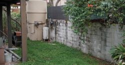 En vente une villa F7/8 en duplex à rafraîchir située au Tampon