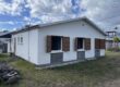 A vendre une villa de plain-pied avec garage sur un vaste terrain de 502m2 dans un quartier résidentiel calme au Port
