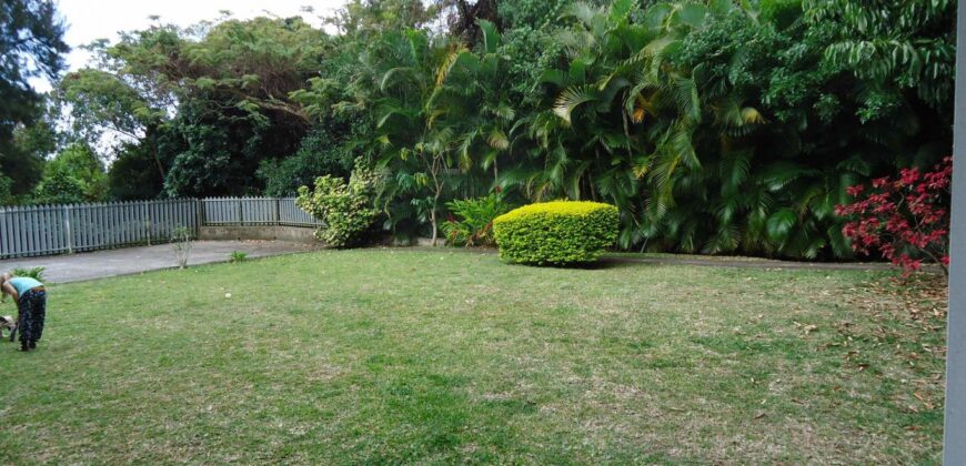 A louer une grande villa de 221m2 avec jardin à proximité des commerces et écoles à La Montagne
