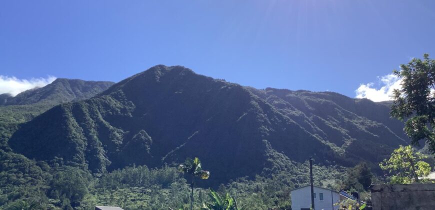 Location d’une charmante villa T4 de 84.86 m2 située dans un environnement calme avec vue sur la montagne à Saint Louis