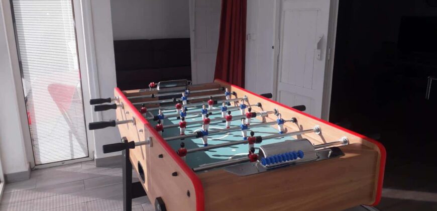 A louer une charmante villa meublée de 150m2 avec piscine située sur le bas de la Possession