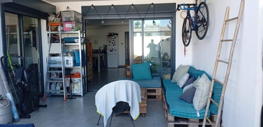 Location d’un charmant appartement F3 en rez-de-jardin dans une résidence récente à La Saline Les Hauts