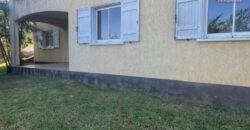 Location d’un appartement T4 situé aux Avirons dans une petite copropriété calme