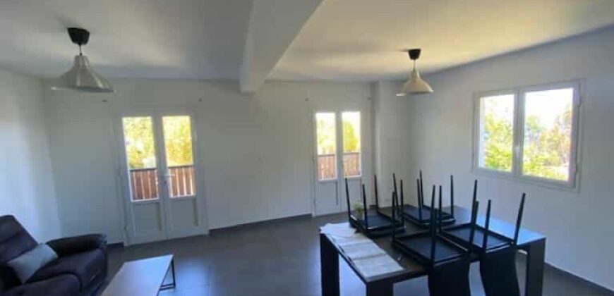 À louer une villa T4 mitoyenne d’un côté située dans un endroit calme à La Montagne
