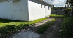 Location d’une villa F3 avec jardin clôturé dans un lotissement résidentiel proche du centre-ville de Saint-André