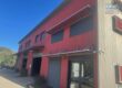 À vendre entrepôt de 268 m2 sur un terrain de 1039 m2 situé dans la dynamique zone Artisanale des Sables d’or à Etang Salé Les Hauts