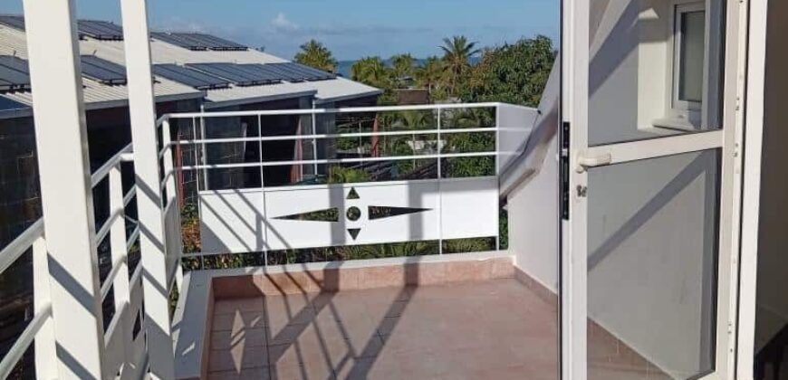 Location d’un appartement T3 rénové situé dans une résidence sécurisée à Saline Les Bains
