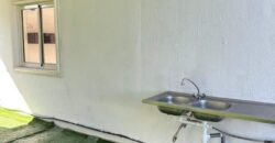 En location une villa T5 de 90 m2 située dans l’un des plus anciens quartiers de Terre Sainte