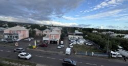 À vendre immeuble de 538 m2 à finaliser avec vue mer et montagne situé entre Saint Louis et La Rivière