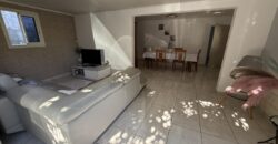 À vendre villa F4 rénovée de 110 m2 située dans un cadre paisible à Roche Maigre