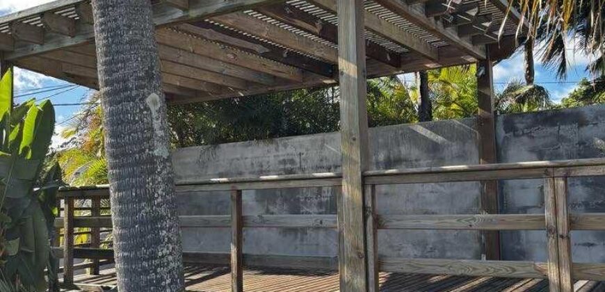 Location une très belle villa T5/6 avec vue mer et montagne située à Bérive au tampon