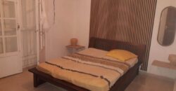 A louer un appartement F4 meublé de 103m2 avec varangue sur le Port