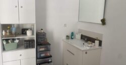 A vendre un appartement T2 de 38m2 avec varangue situé au centre ville de la Possession