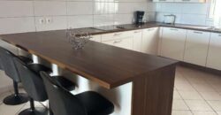 Location villa une superbe villa meublée de 100 m2 nichée dans un endroit calme sur la Route de Condé
