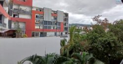 A vendre un appartement de 65m2 à deux pas de boulevard Sud à Sainte Clotilde