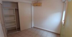 A vendre un appartement de 65m2 à deux pas de boulevard Sud à Sainte Clotilde