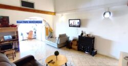 À vendre une belle villa T4 de 100 m2 avec piscine située dans dans le quartier de Vincendo