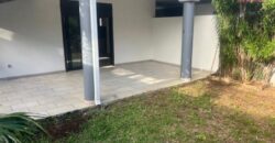 À louer un appartement T3 de 65 m2 habitable situé à Etang Salé Les Hauts proche du centre-ville