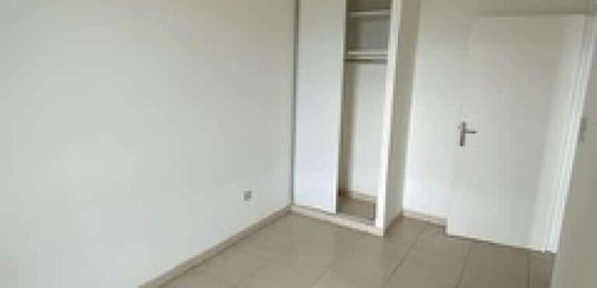 A louer un appartement T3 de 57.35m2 situé dans le secteur Moufia à Sainte Clotilde