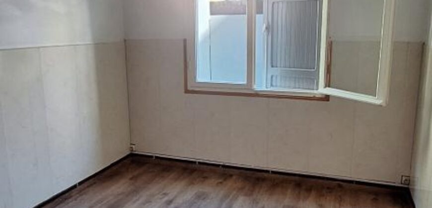 Location d’une grande villa F5 de 133m2 située proche centre ville de Saint Benoit