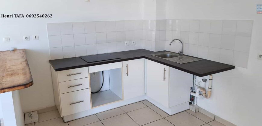 À louer studio de 34.97 m2 situé dans une résidence privée et sécurisée avec vue mer à Saint Joseph