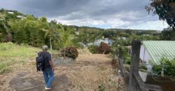 A vendre un beau terrain constructible de 1410m2 offrant vue montagne à La Montagne