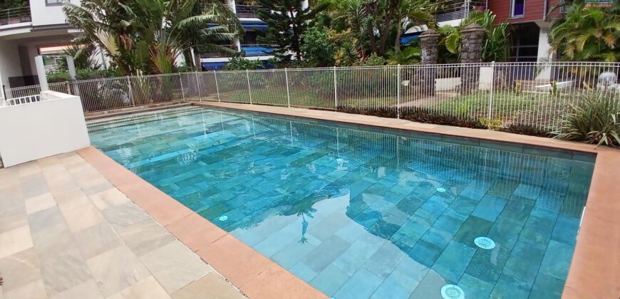 A vendre un appartement T2 de 35m2 dans une résidence sécurisée avec piscine à Saint Denis