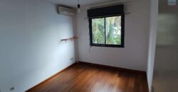 A vendre un appartement T2 de 35m2 dans une résidence sécurisée avec piscine à Saint Denis