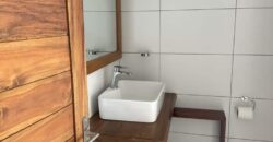 Location charmant appartement en duplex T2 situé à Terre-Sainte avec vue mer exceptionnelle